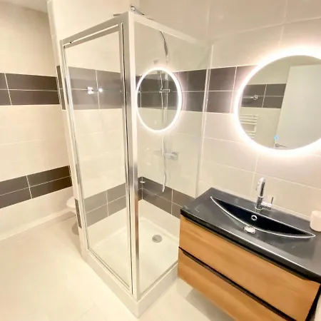 Andréa By Scls Locations *