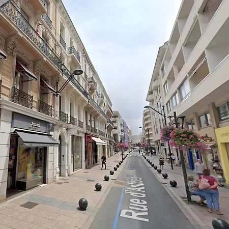 Andréa By Scls Locations * Cannes